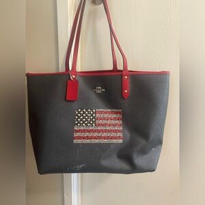 Pre-loved Coach Americana Tote